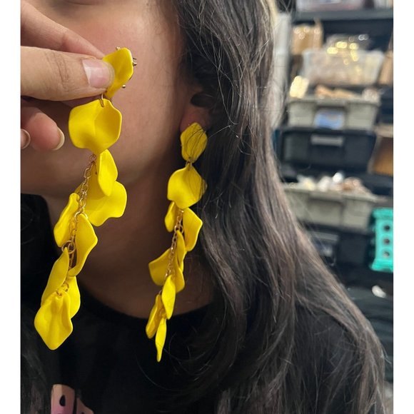 Yellow earrings , yellow flower earrings , yellow petal earrings , acrylic rose - Picture 2 of 5